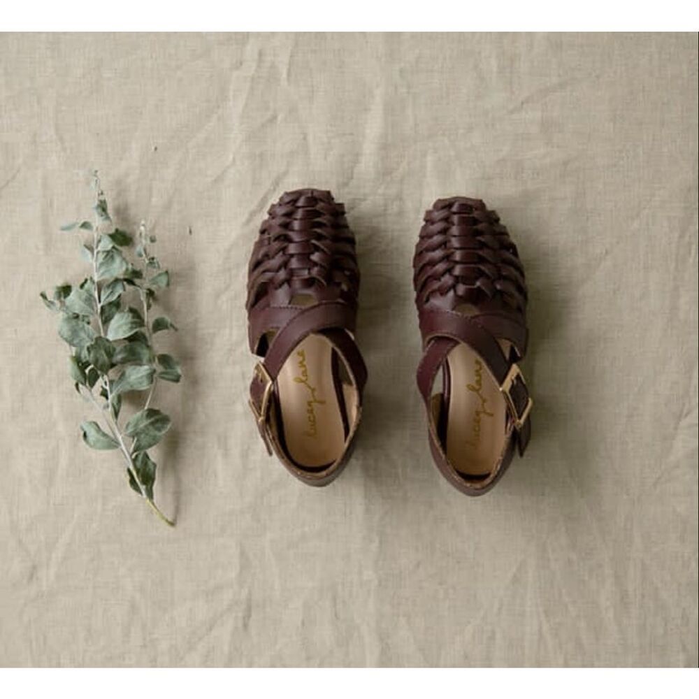 Lacey Lane size 10 girls Brown Huarache sandals woven round pointed toe summer s